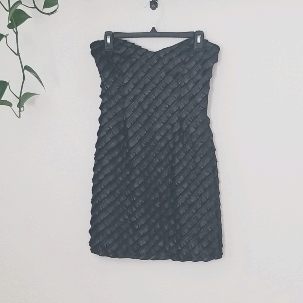 Black strapless bodycon